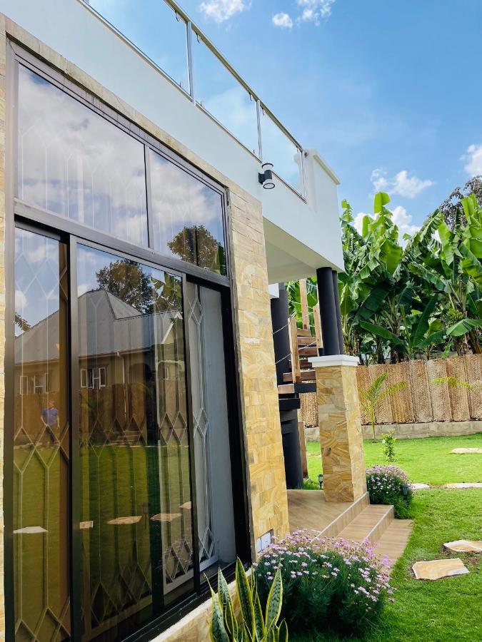 Tiny House With Amazing View Apartment Arusha Bagian luar foto